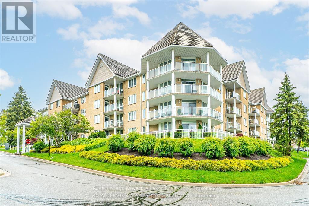 404 - 51 Rivermill Boulevard, Kawartha Lakes (Lindsay), Ontario  K9V 6E8 - Photo 2 - X13611986