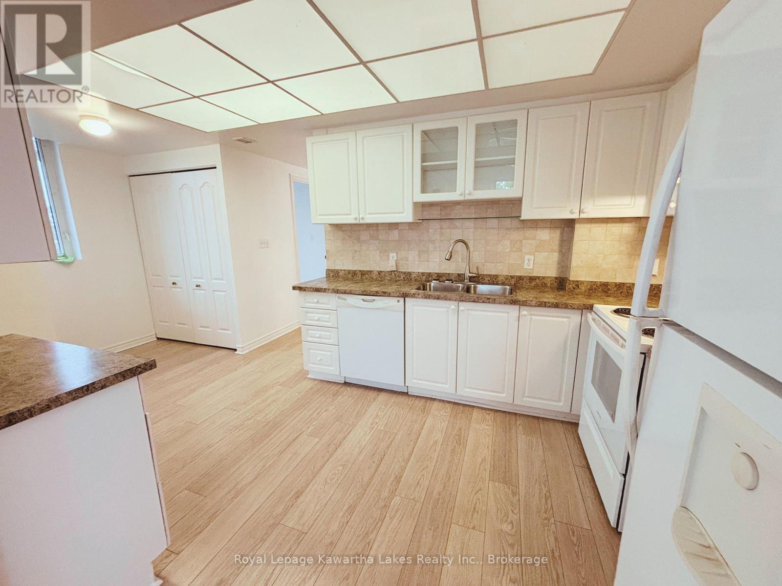 404 - 51 Rivermill Boulevard, Kawartha Lakes (Lindsay), Ontario  K9V 6E8 - Photo 9 - X13611986