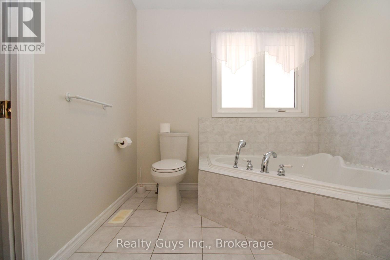 1682 Keppler Crescent, Peterborough (Monaghan Ward 2), Ontario  K9K 2P5 - Photo 30 - X13612008