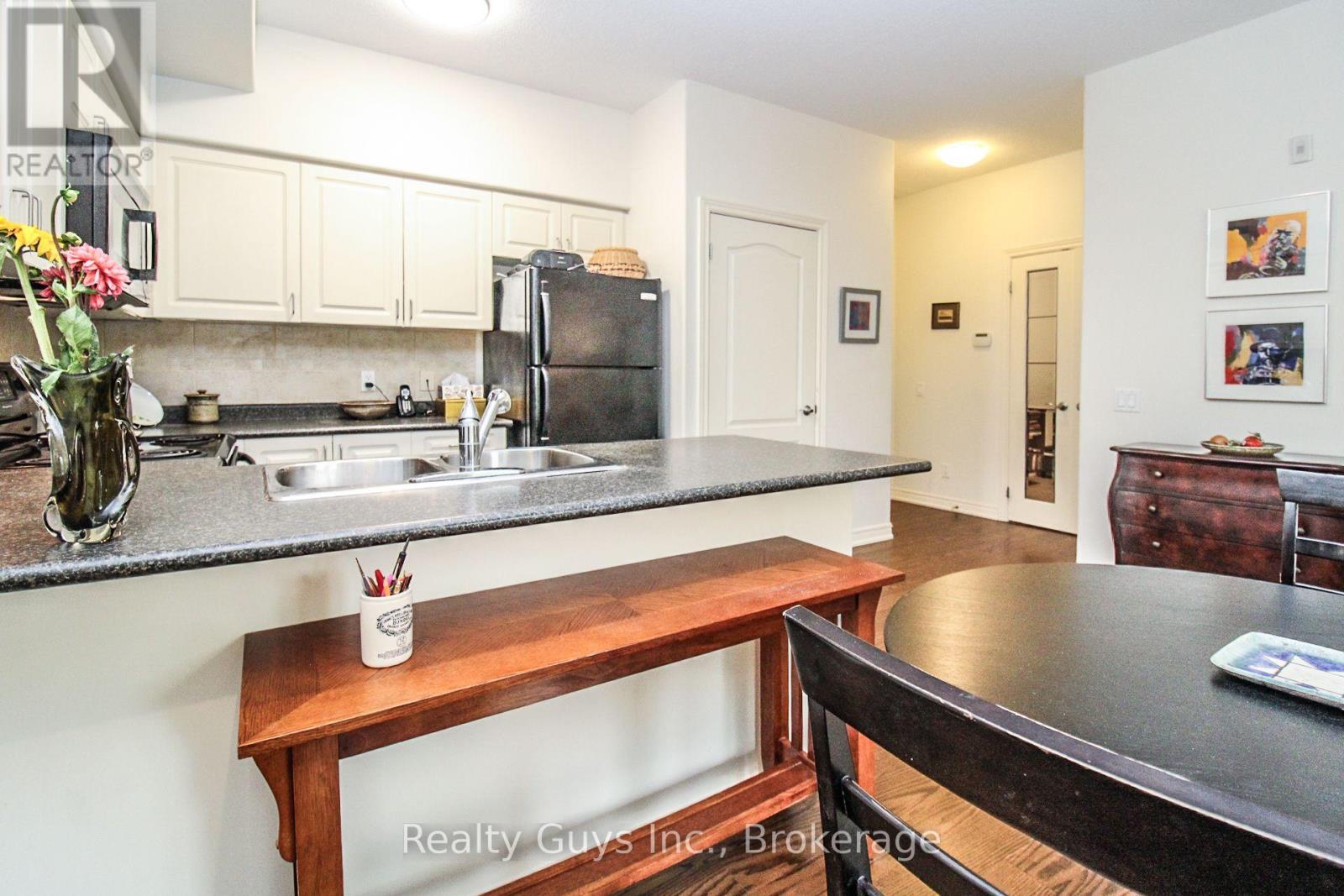116 - 869 Clonsilla Avenue, Peterborough (Otonabee Ward 1), Ontario  K9J 0B7 - Photo 9 - X13612214