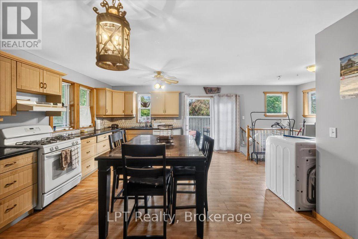 611 Romaine Street, Peterborough (Otonabee Ward 1), Ontario  K9J 2E5 - Photo 14 - X13613612