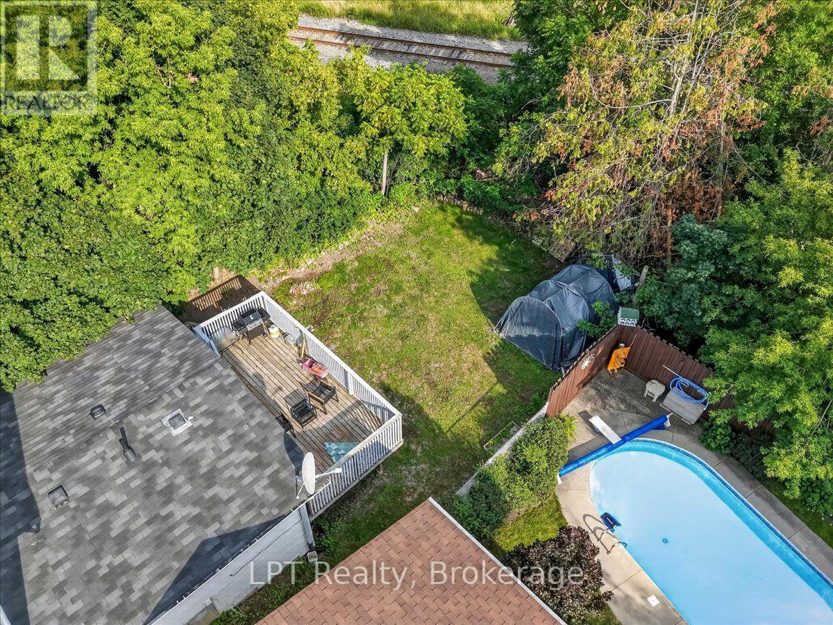 611 Romaine Street, Peterborough (Otonabee Ward 1), Ontario  K9J 2E5 - Photo 16 - X13613612