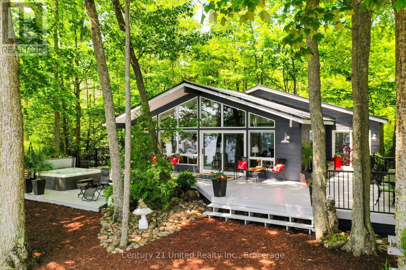 7004 Island 70, Trent Lakes, Ontario  K0L 1T0 - Photo 2 - X13614004