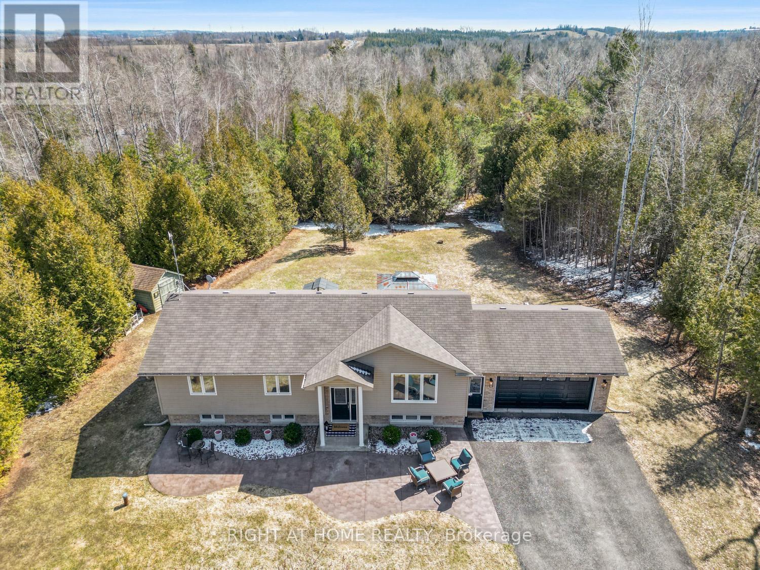 216 Mount Horeb Road, Kawartha Lakes (Ops), Ontario  K9V 4R4 - Photo 2 - X13614540