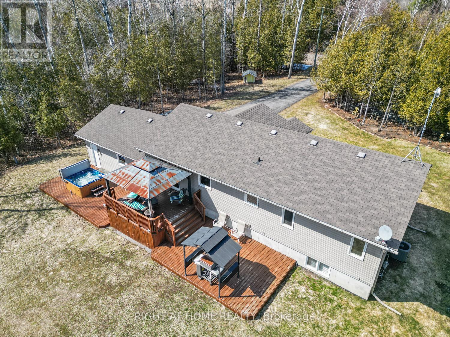 216 Mount Horeb Road, Kawartha Lakes (Ops), Ontario  K9V 4R4 - Photo 43 - X13614540