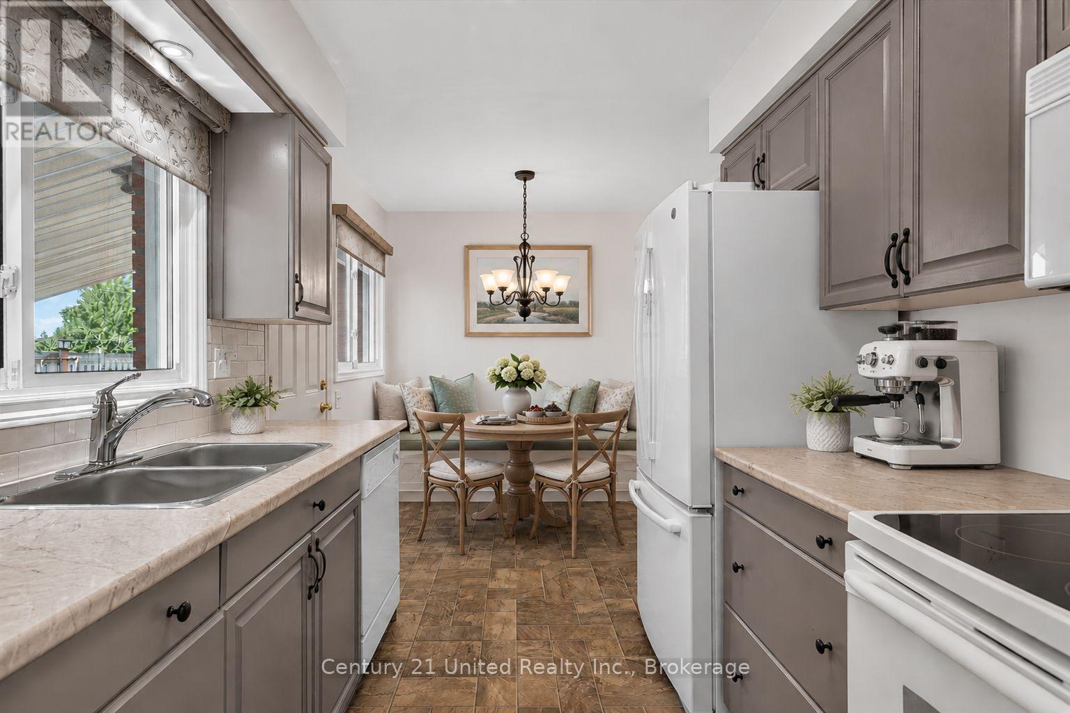 615 Saugeen Crescent, Peterborough (Ashburnham Ward 4), Ontario  K9J 1J9 - Photo 11 - X13614714