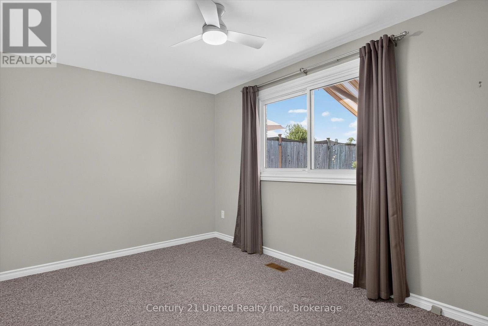 615 Saugeen Crescent, Peterborough (Ashburnham Ward 4), Ontario  K9J 1J9 - Photo 28 - X13614714