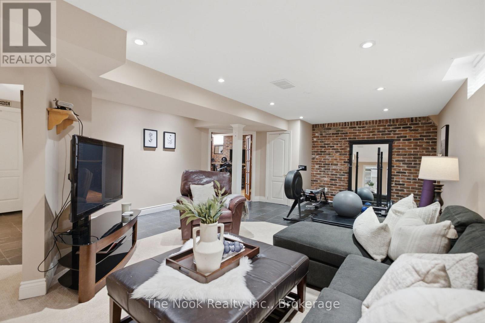 137 Edward Street E, Clarington (Newcastle), Ontario  L1B 1M6 - Photo 35 - E13615404