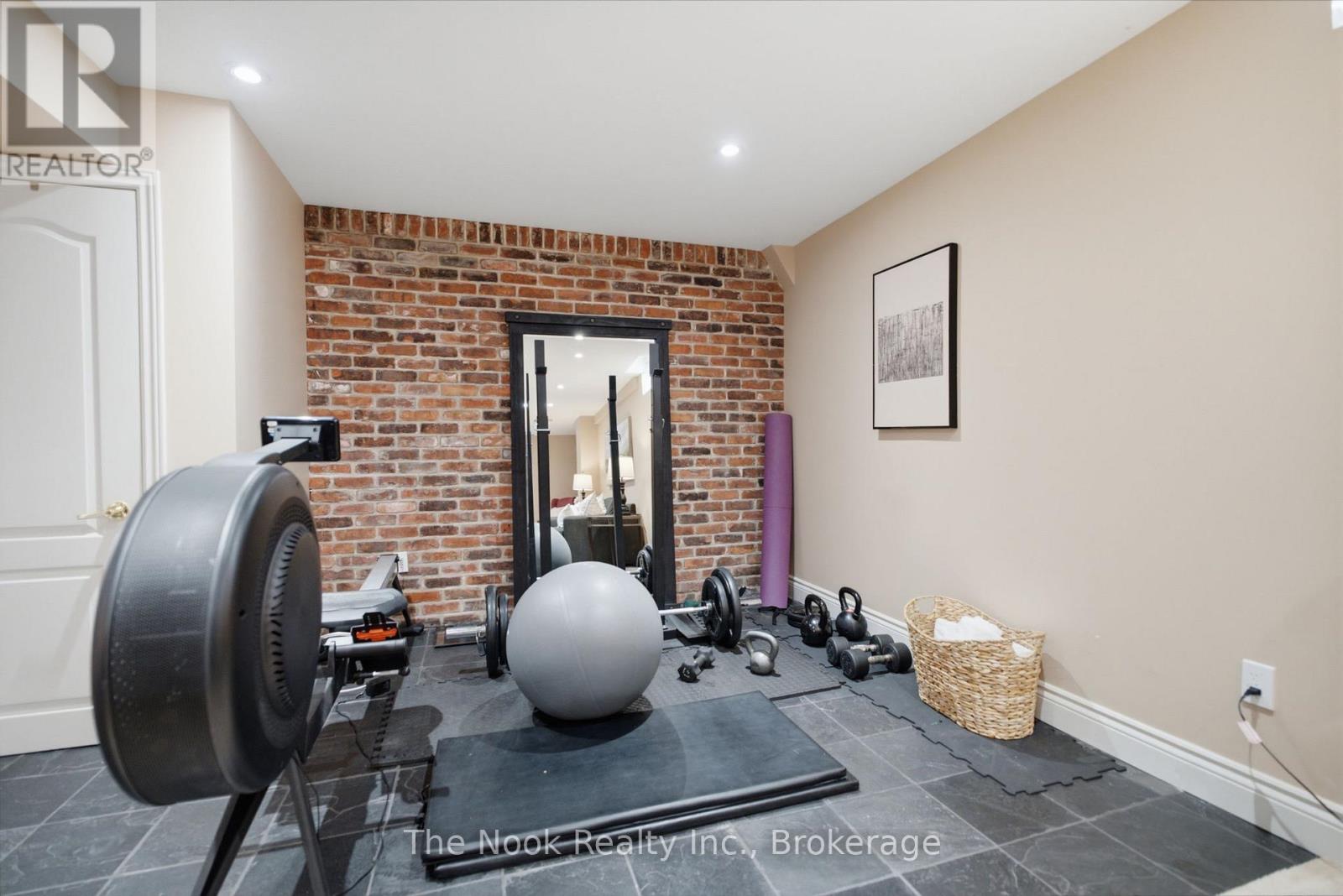 137 Edward Street E, Clarington (Newcastle), Ontario  L1B 1M6 - Photo 37 - E13615404
