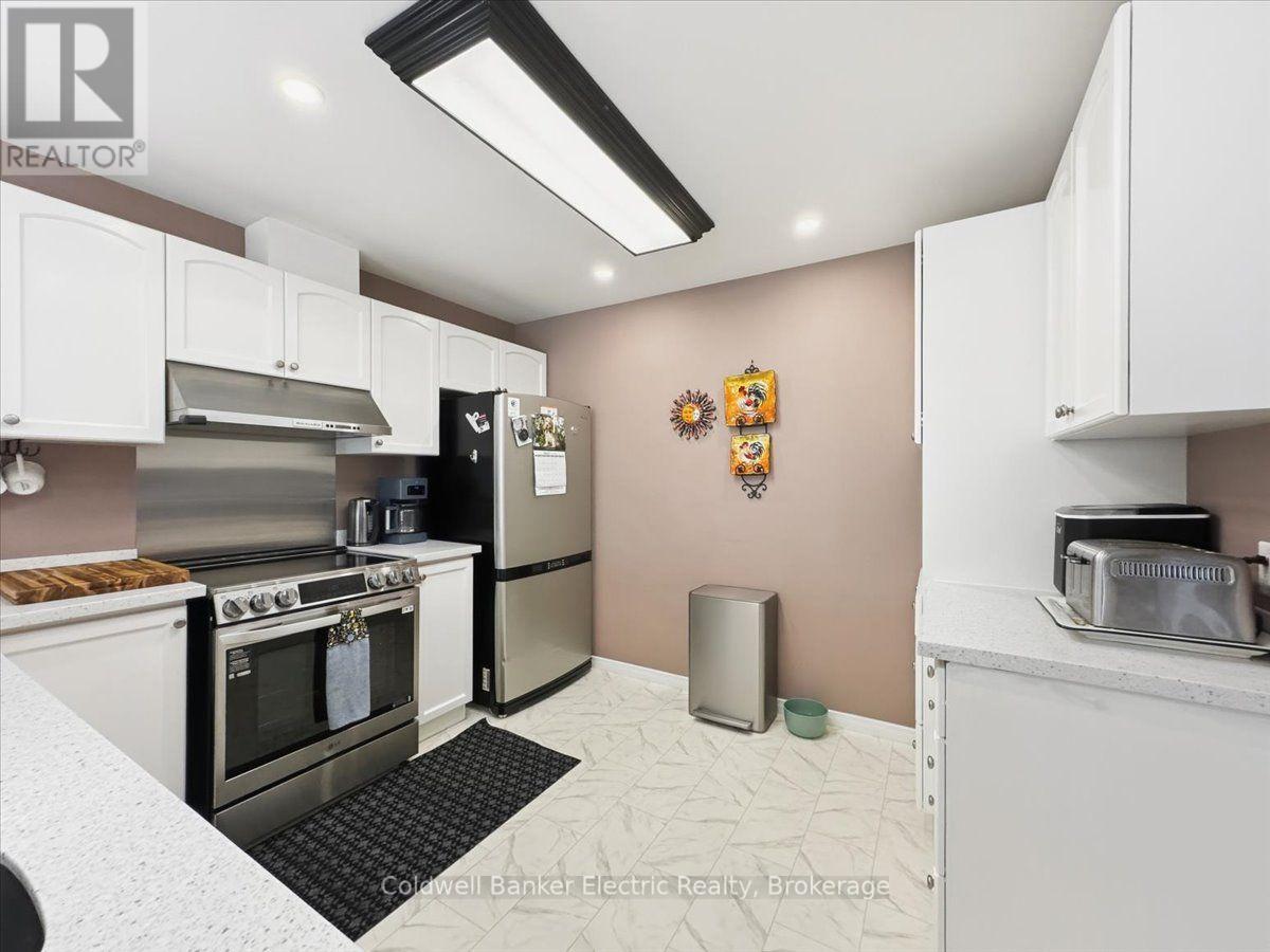 13 - 877 Wentworth Street, Peterborough (Otonabee Ward 1), Ontario  K9J 8R7 - Photo 14 - X13616190
