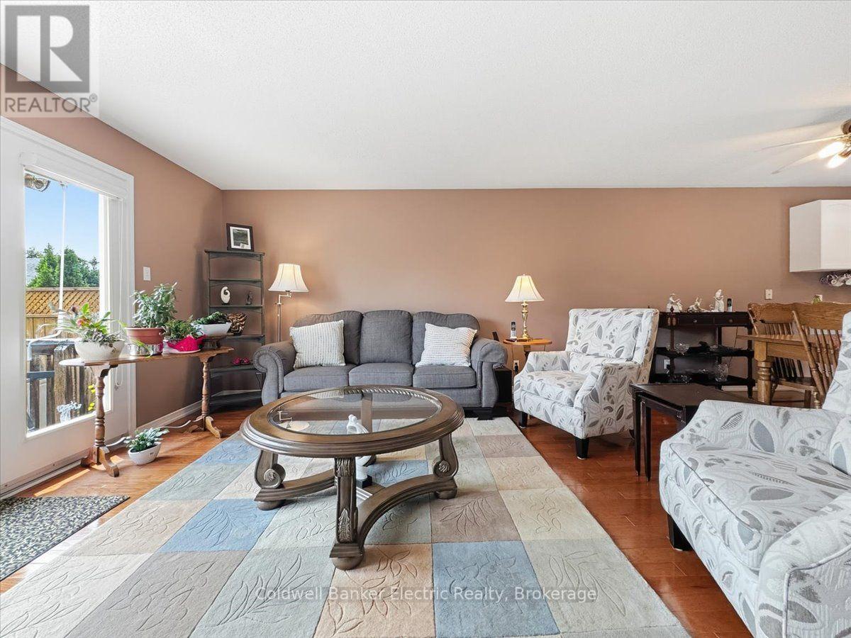 13 - 877 Wentworth Street, Peterborough (Otonabee Ward 1), Ontario  K9J 8R7 - Photo 23 - X13616190
