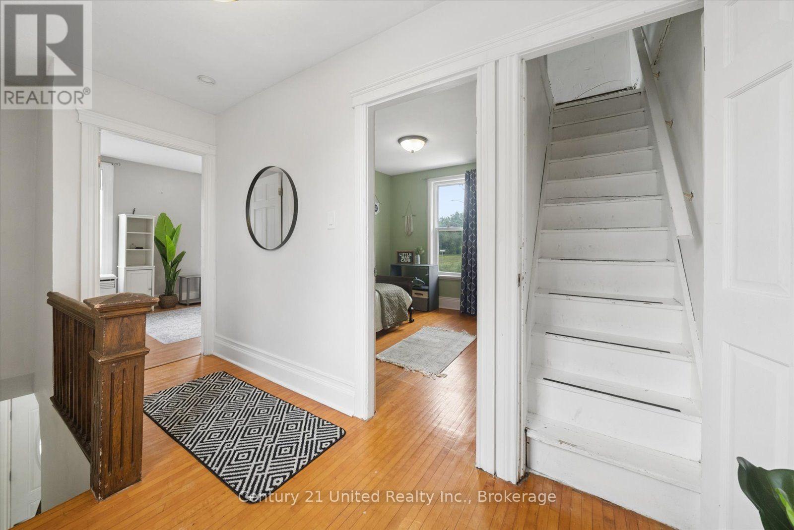 709 Third Avenue, Peterborough (Otonabee Ward 1), Ontario  K9J 4P4 - Photo 31 - X13616772