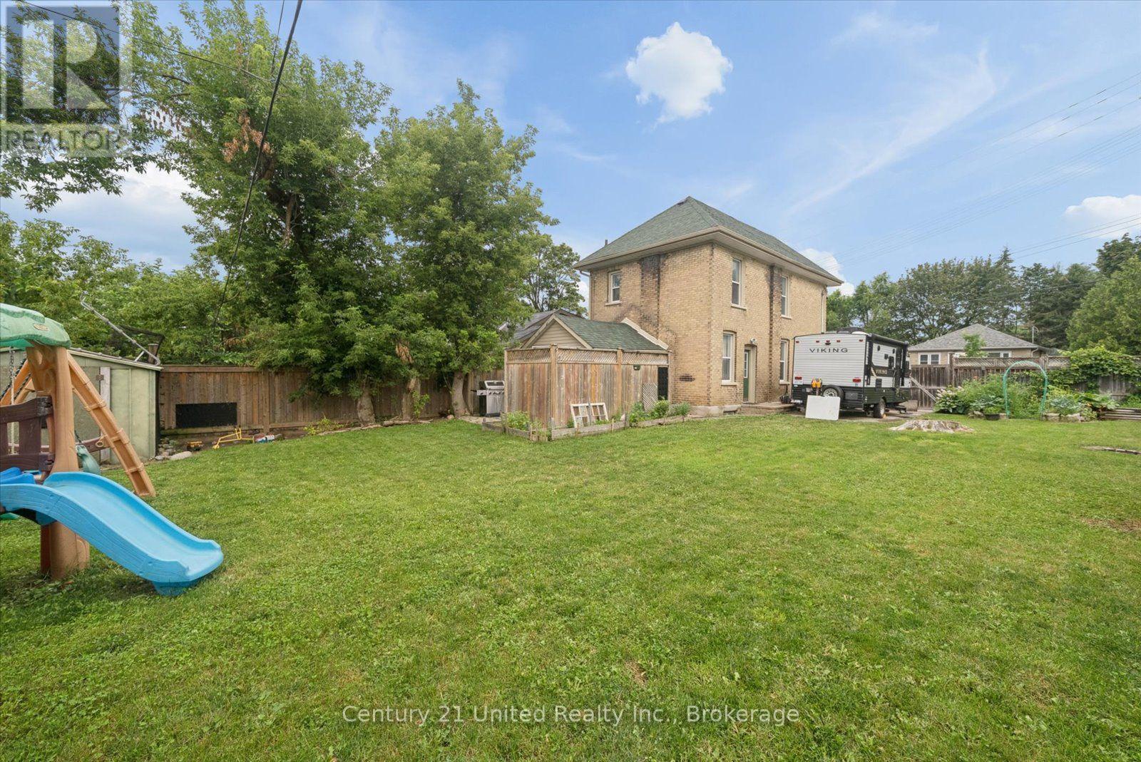 709 Third Avenue, Peterborough (Otonabee Ward 1), Ontario  K9J 4P4 - Photo 38 - X13616772
