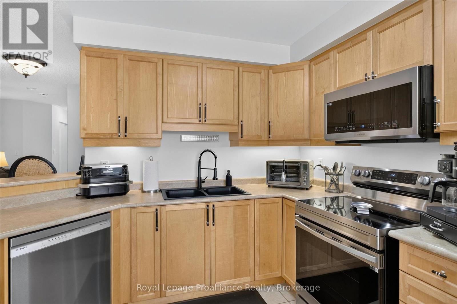 541 Garbutt Terrace, Peterborough (Northcrest Ward 5), Ontario  K9H 7S9 - Photo 15 - X13617090