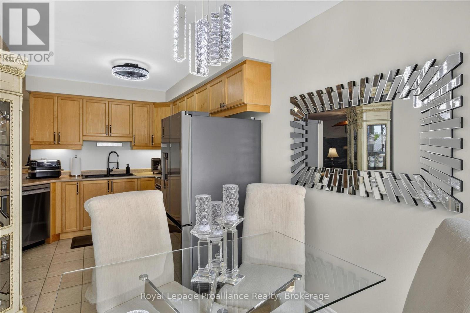 541 Garbutt Terrace, Peterborough (Northcrest Ward 5), Ontario  K9H 7S9 - Photo 19 - X13617090