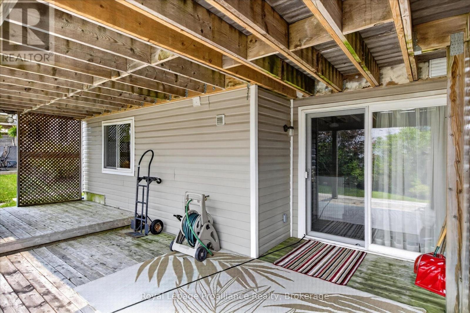 541 Garbutt Terrace, Peterborough (Northcrest Ward 5), Ontario  K9H 7S9 - Photo 47 - X13617090