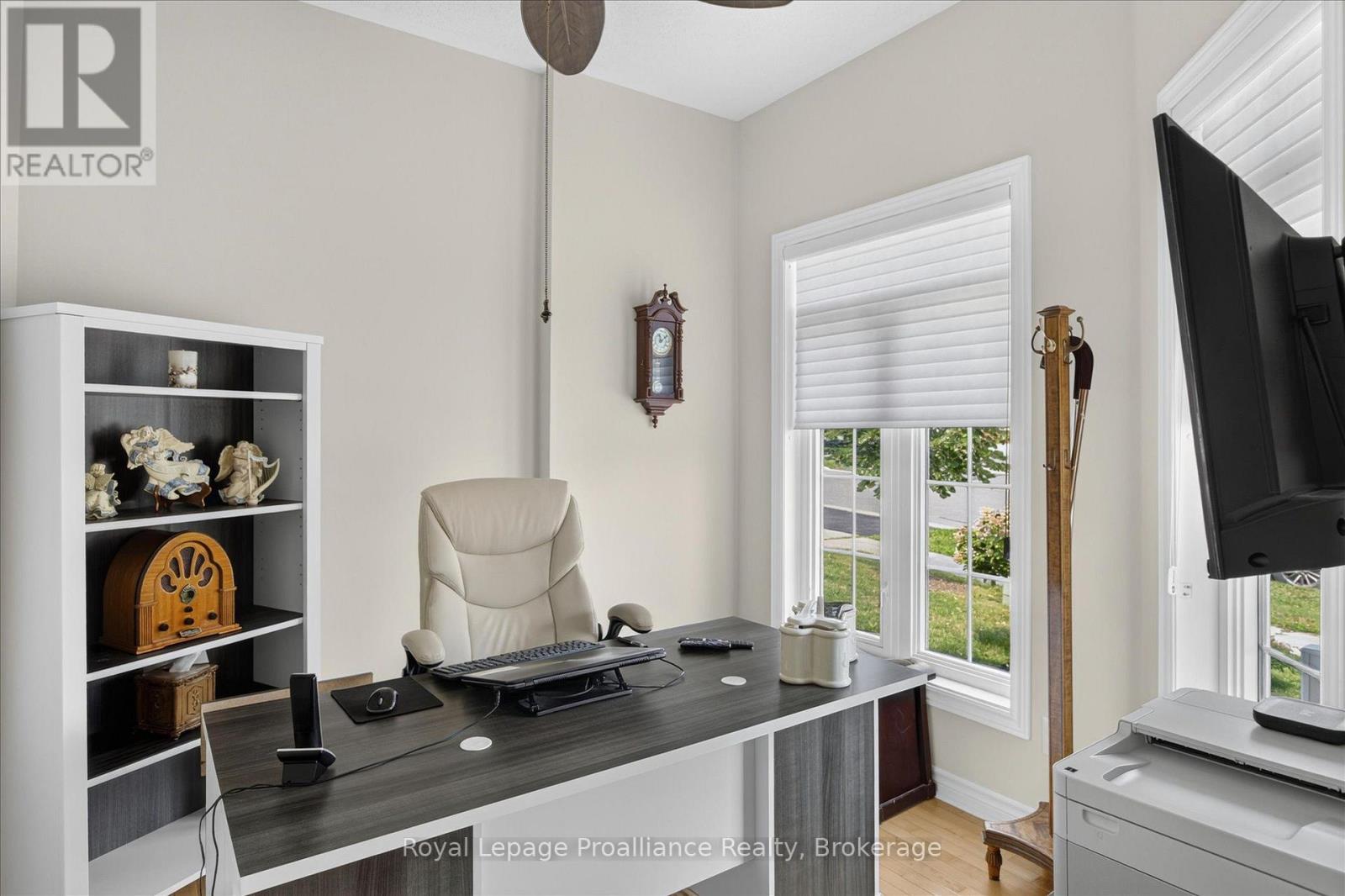 541 Garbutt Terrace, Peterborough (Northcrest Ward 5), Ontario  K9H 7S9 - Photo 6 - X13617090