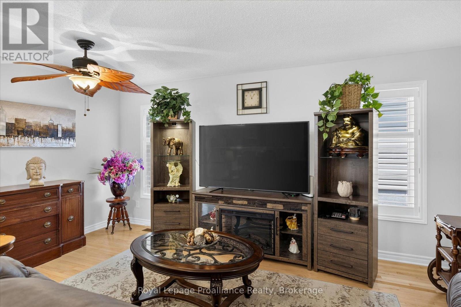 541 Garbutt Terrace, Peterborough (Northcrest Ward 5), Ontario  K9H 7S9 - Photo 9 - X13617090