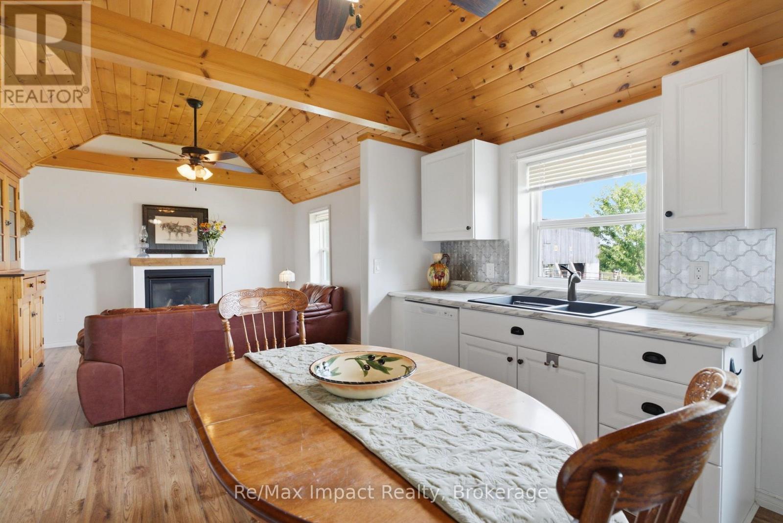 728 Larmer Line, Cavan Monaghan (Cavan Twp), Ontario  K0L 1V0 - Photo 12 - X13617678