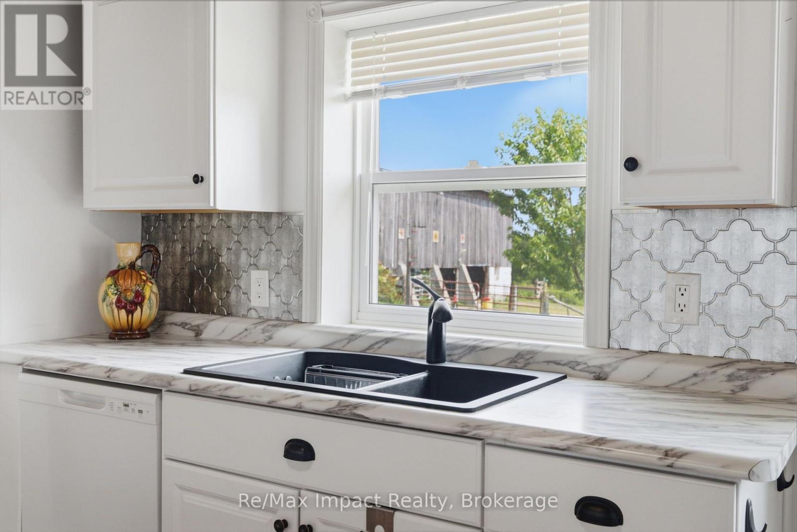 728 Larmer Line, Cavan Monaghan (Cavan Twp), Ontario  K0L 1V0 - Photo 13 - X13617678