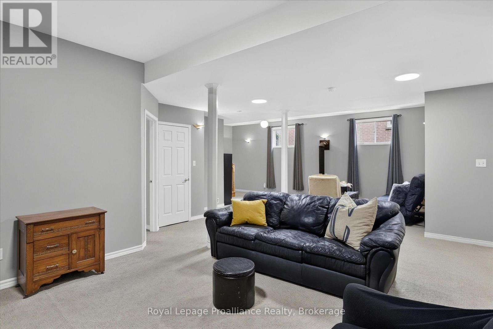 1423 Glenforest Crescent, Peterborough (Monaghan Ward 2), Ontario  K9K 2J1 - Photo 37 - X13618130