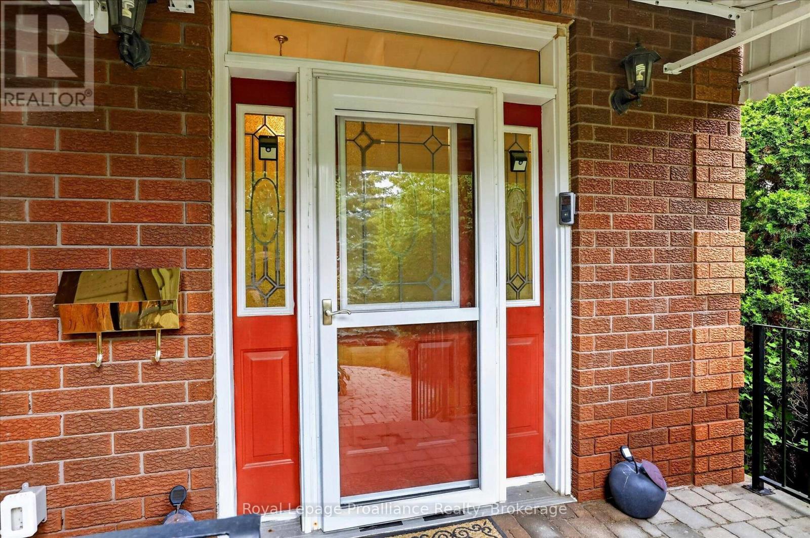 1423 Glenforest Crescent, Peterborough (Monaghan Ward 2), Ontario  K9K 2J1 - Photo 6 - X13618130