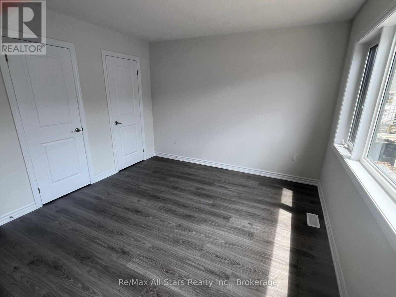 30 Ingle Way, Kawartha Lakes (Lindsay), Ontario  K9V 5V7 - Photo 13 - X13619368
