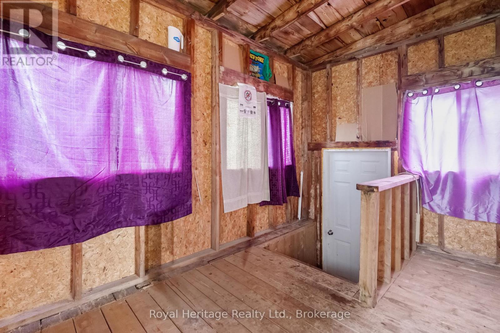 2 Fenelon Way, Kawartha Lakes (Lindsay), Ontario  K9V 4R3 - Photo 18 - X13620326