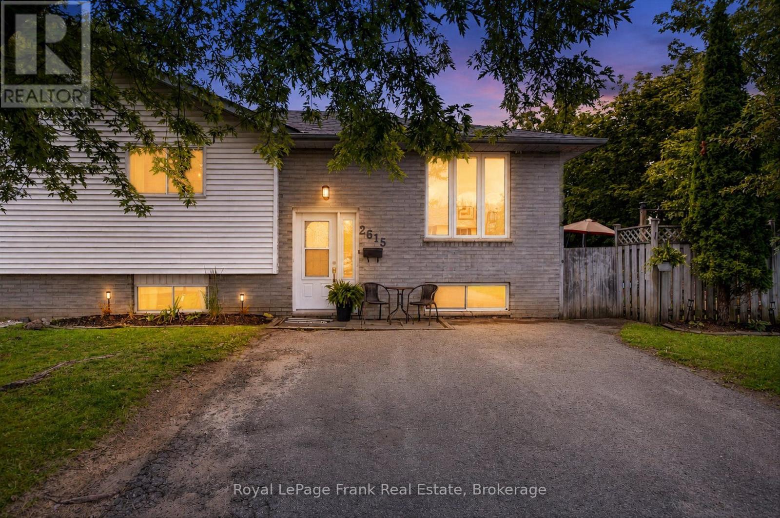 2615 FOXMEADOW ROAD, peterborough (ashburnham ward 4), Ontario