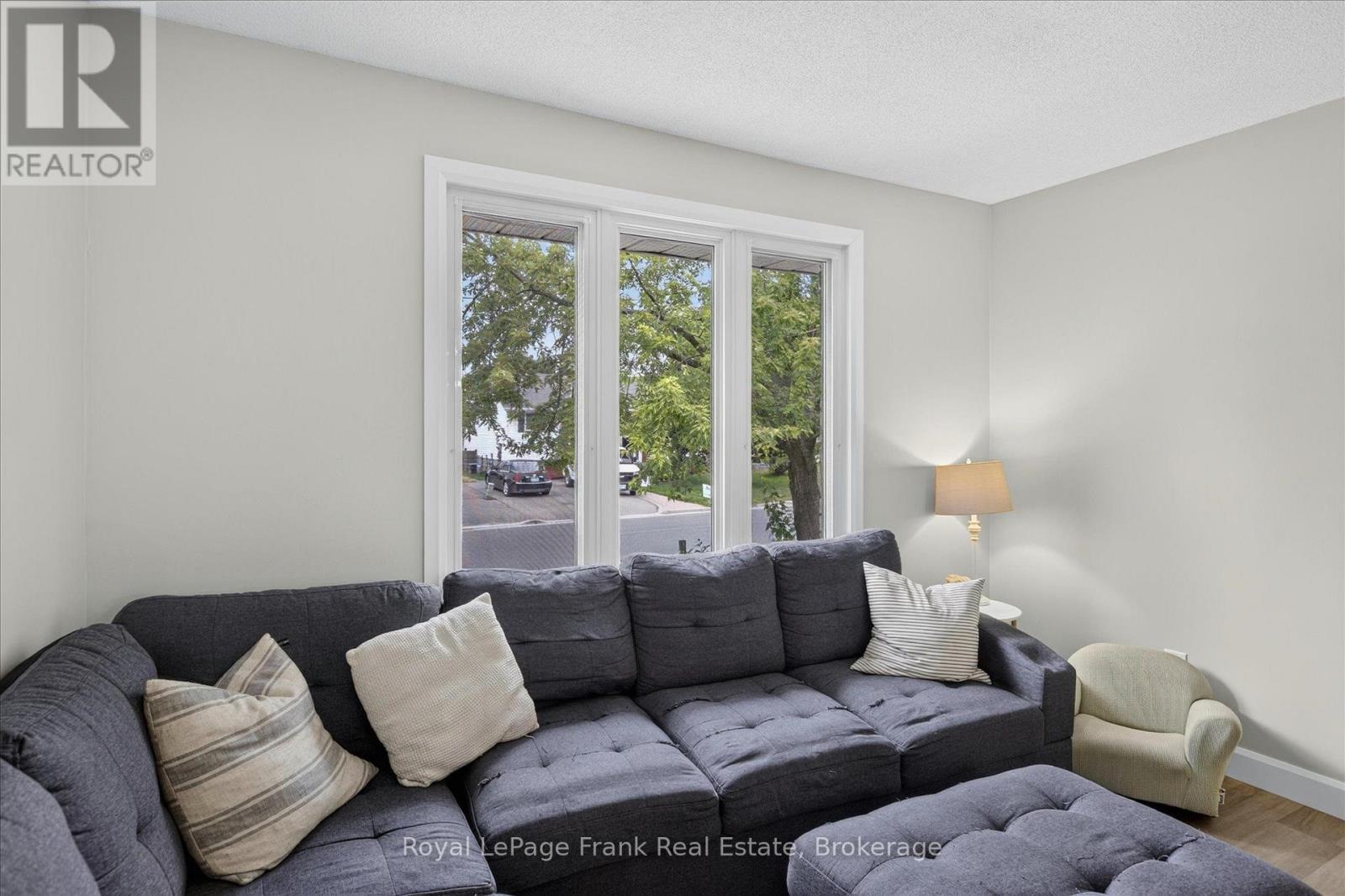 2615 Foxmeadow Road, Peterborough (Ashburnham Ward 4), Ontario  K9L 1X3 - Photo 11 - X13620470