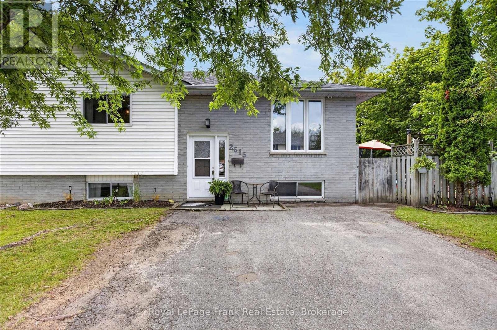 2615 Foxmeadow Road, Peterborough (Ashburnham Ward 4), Ontario  K9L 1X3 - Photo 2 - X13620470