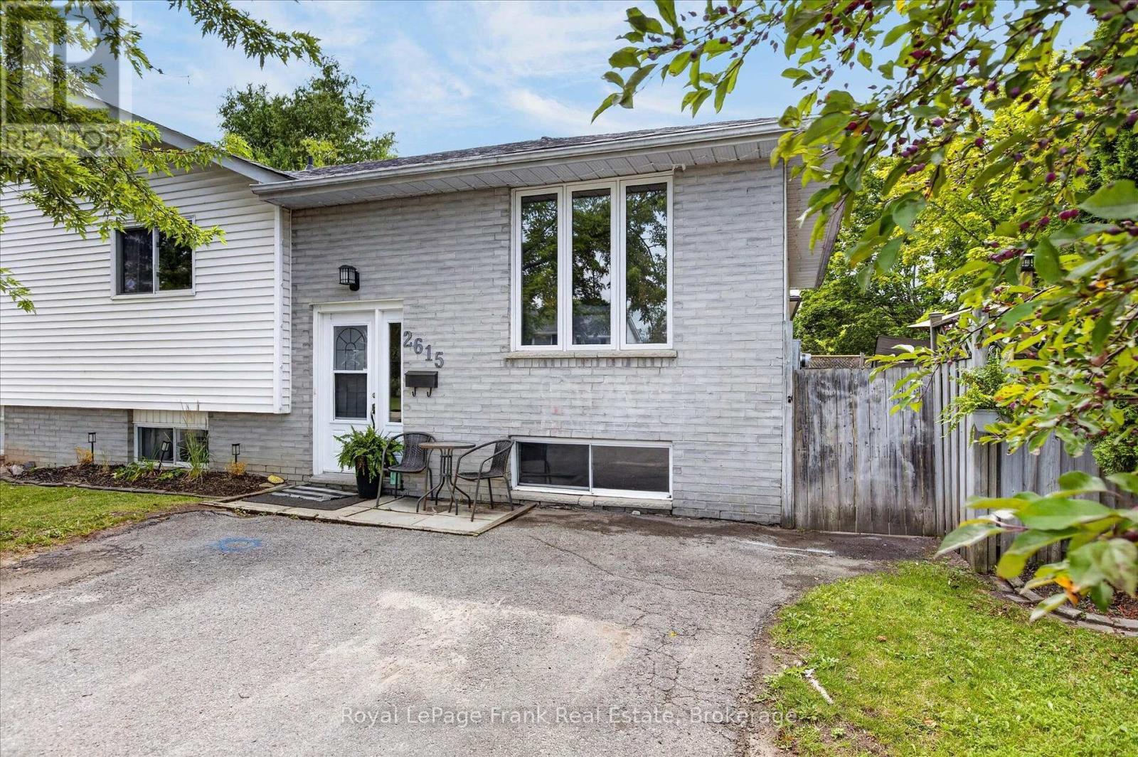 2615 Foxmeadow Road, Peterborough (Ashburnham Ward 4), Ontario  K9L 1X3 - Photo 3 - X13620470