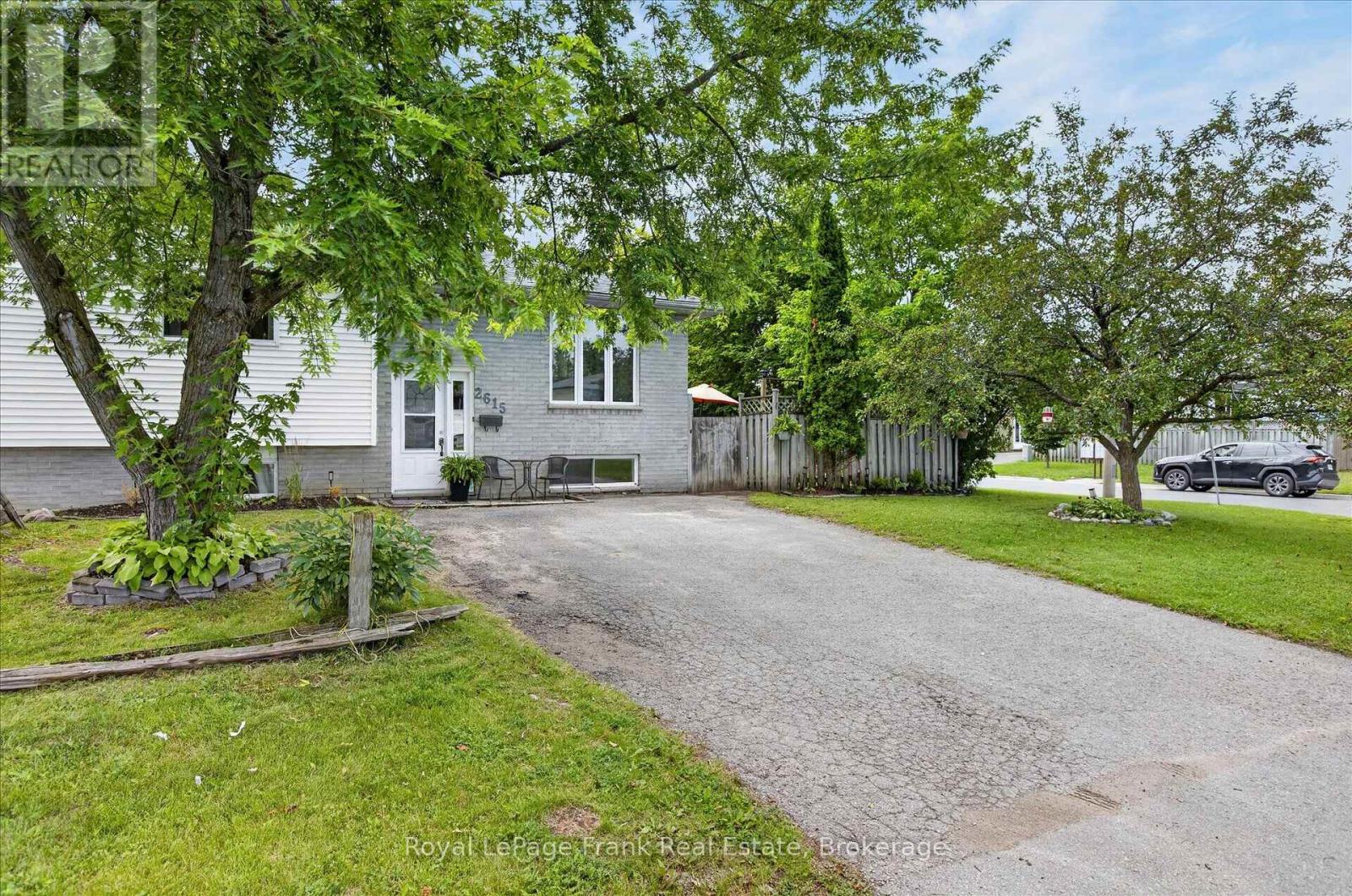 2615 Foxmeadow Road, Peterborough (Ashburnham Ward 4), Ontario  K9L 1X3 - Photo 4 - X13620470
