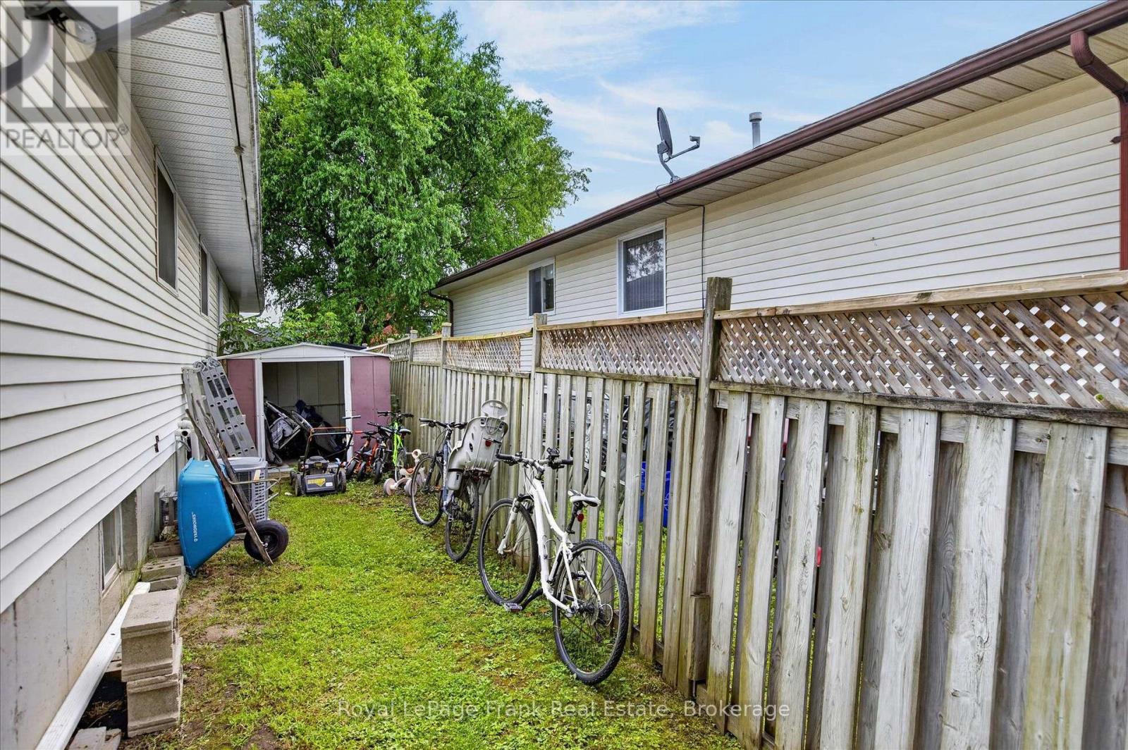 2615 Foxmeadow Road, Peterborough (Ashburnham Ward 4), Ontario  K9L 1X3 - Photo 46 - X13620470