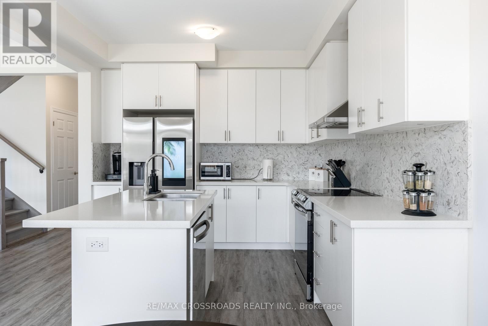 47 Ed Ewert Avenue, Clarington (Newcastle), Ontario  L1B 1G9 - Photo 10 - E13620766