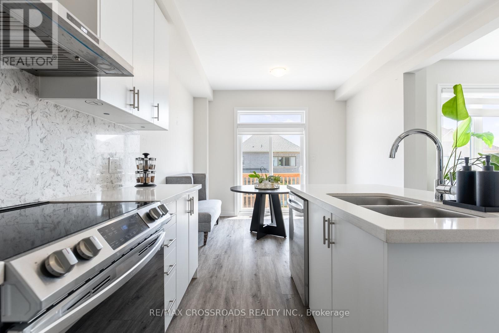 47 Ed Ewert Avenue, Clarington (Newcastle), Ontario  L1B 1G9 - Photo 14 - E13620766