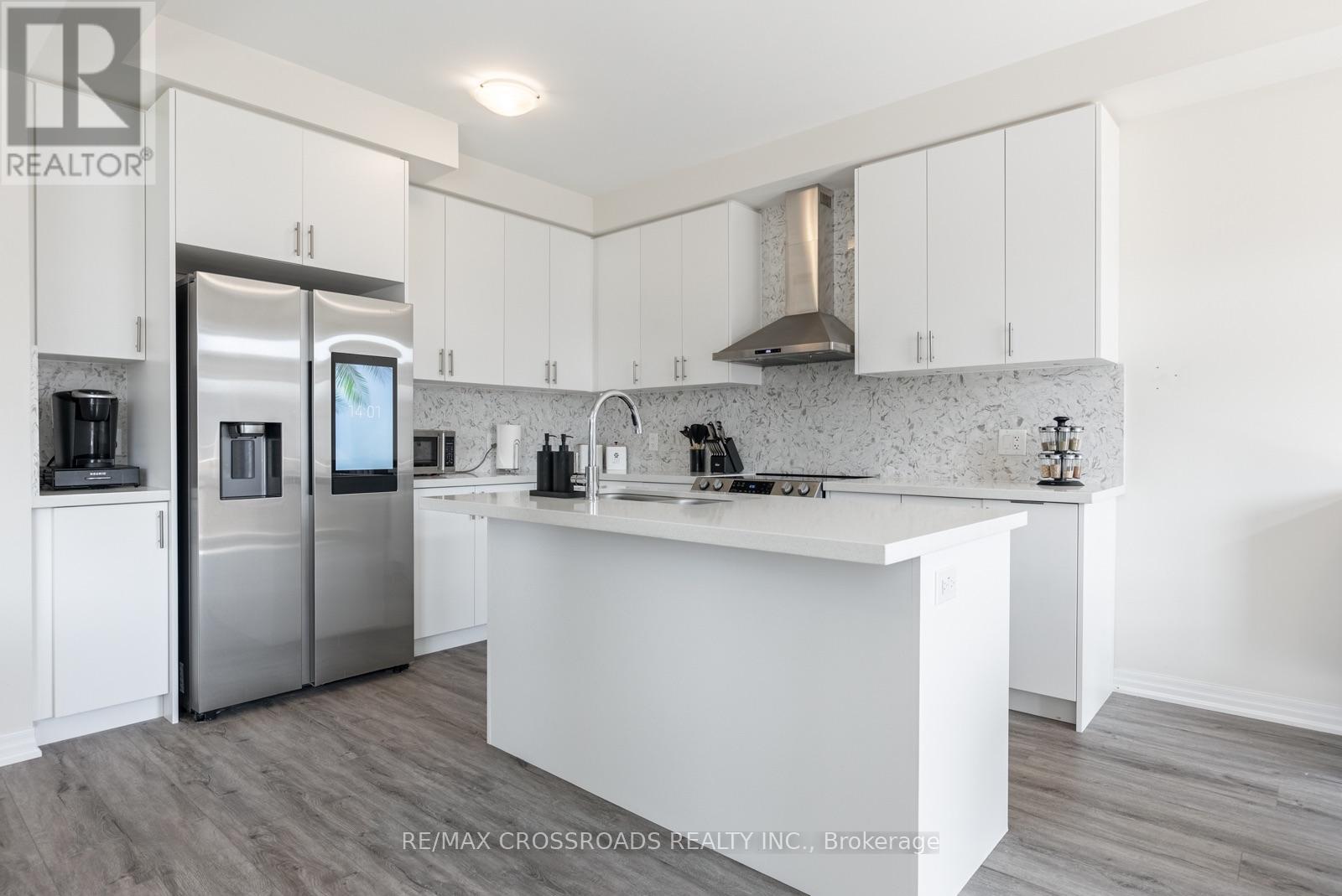 47 Ed Ewert Avenue, Clarington (Newcastle), Ontario  L1B 1G9 - Photo 9 - E13620766