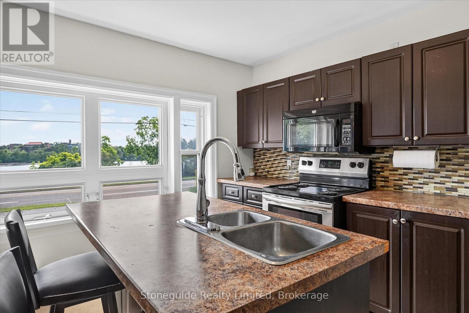 1087 Water Street, Peterborough (Northcrest Ward 5), Ontario  K9H 3P7 - Photo 8 - X13621274