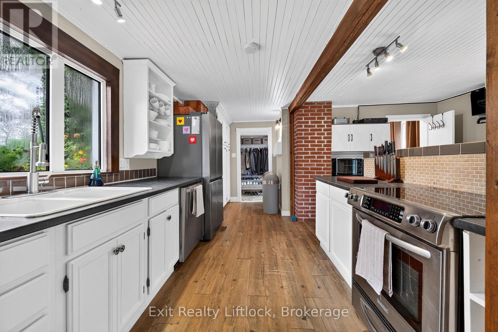 133 Farmers Road, Kawartha Lakes (Manvers), Ontario  L0A 1K0 - Photo 14 - X13622352