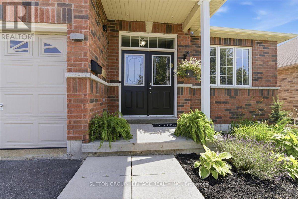 7 Holtom Street, Kawartha Lakes (Lindsay), Ontario  K9V 0C3 - Photo 4 - X13622438
