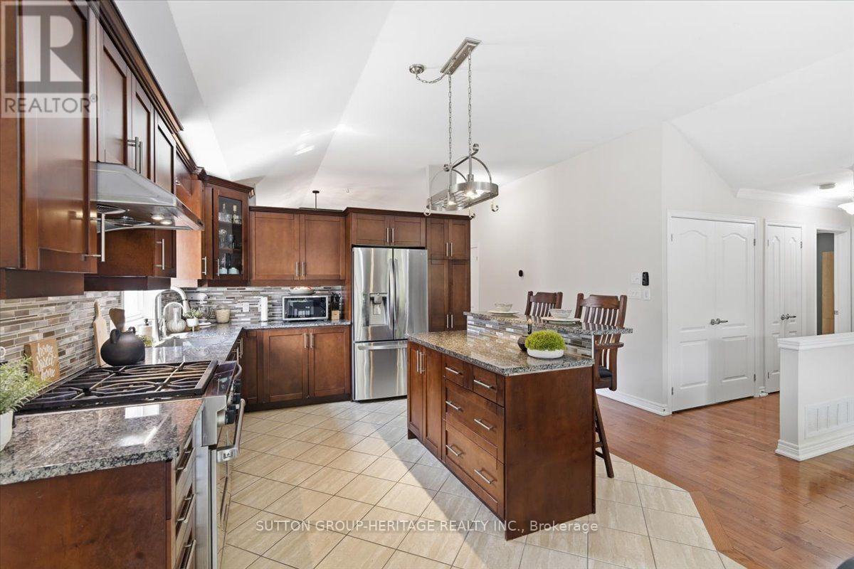 7 Holtom Street, Kawartha Lakes (Lindsay), Ontario  K9V 0C3 - Photo 9 - X13622438