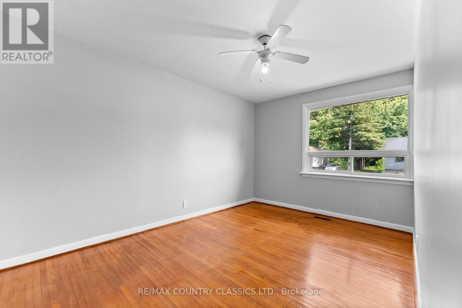 1043 Estates Road, Highlands East (Bicroft Ward), Ontario  K0L 1C0 - Photo 17 - X13624152