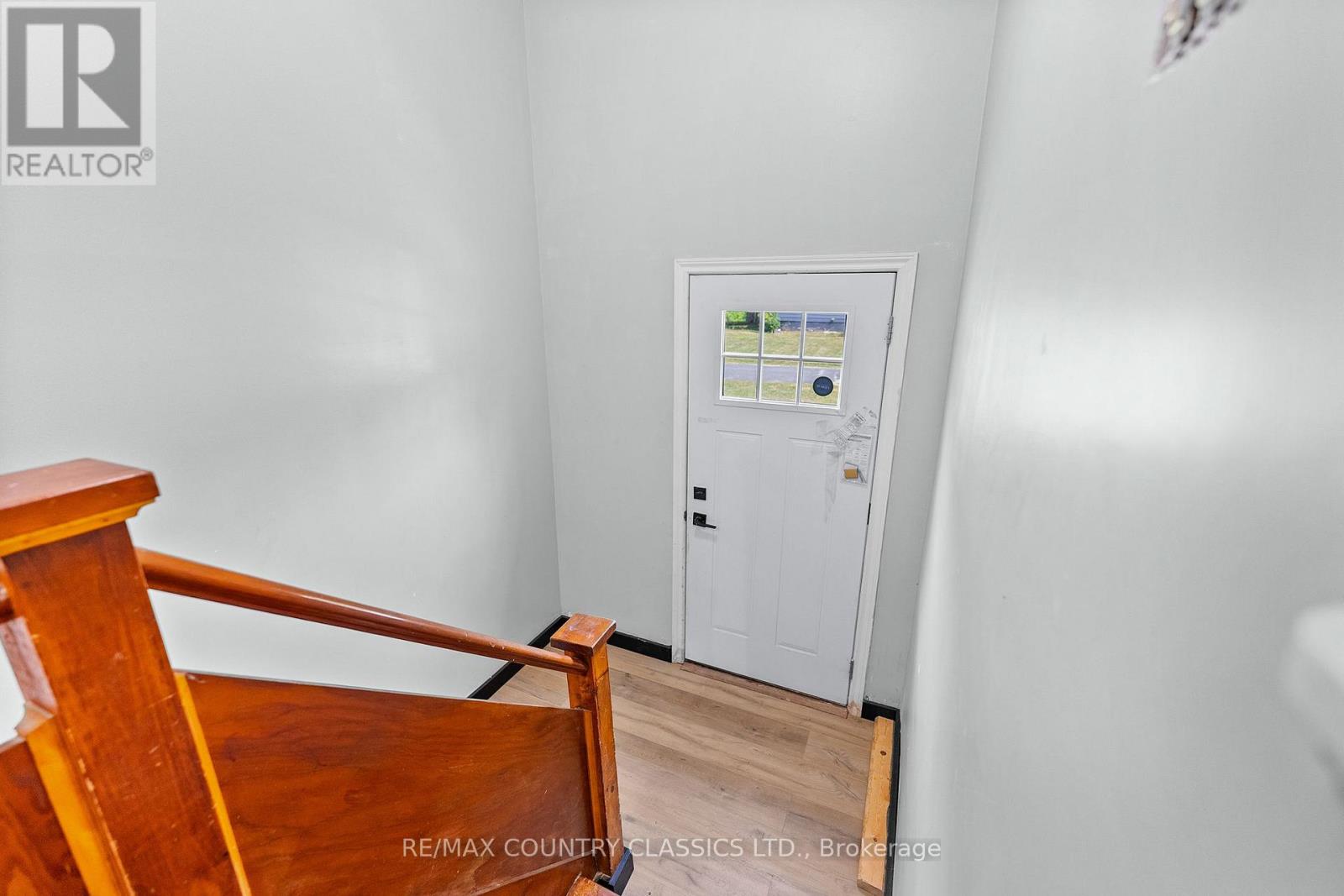1043 Estates Road, Highlands East (Bicroft Ward), Ontario  K0L 1C0 - Photo 3 - X13624152