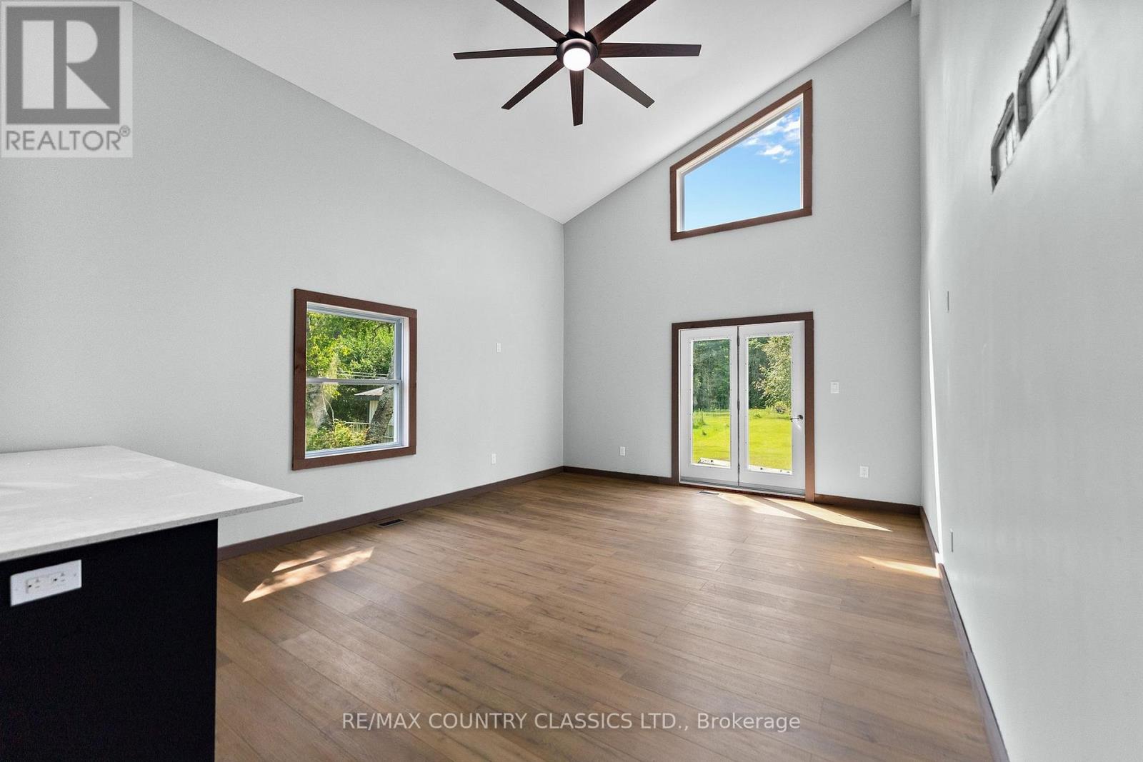 1043 Estates Road, Highlands East (Bicroft Ward), Ontario  K0L 1C0 - Photo 31 - X13624152