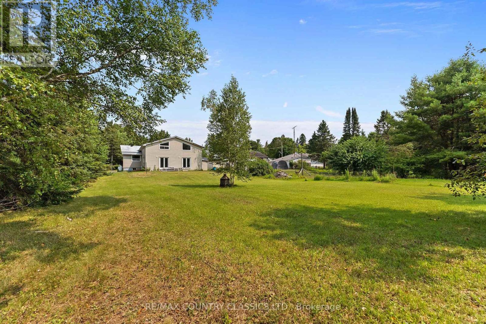 1043 Estates Road, Highlands East (Bicroft Ward), Ontario  K0L 1C0 - Photo 42 - X13624152