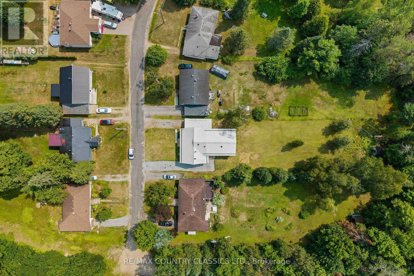 1043 Estates Road, Highlands East (Bicroft Ward), Ontario  K0L 1C0 - Photo 43 - X13624152