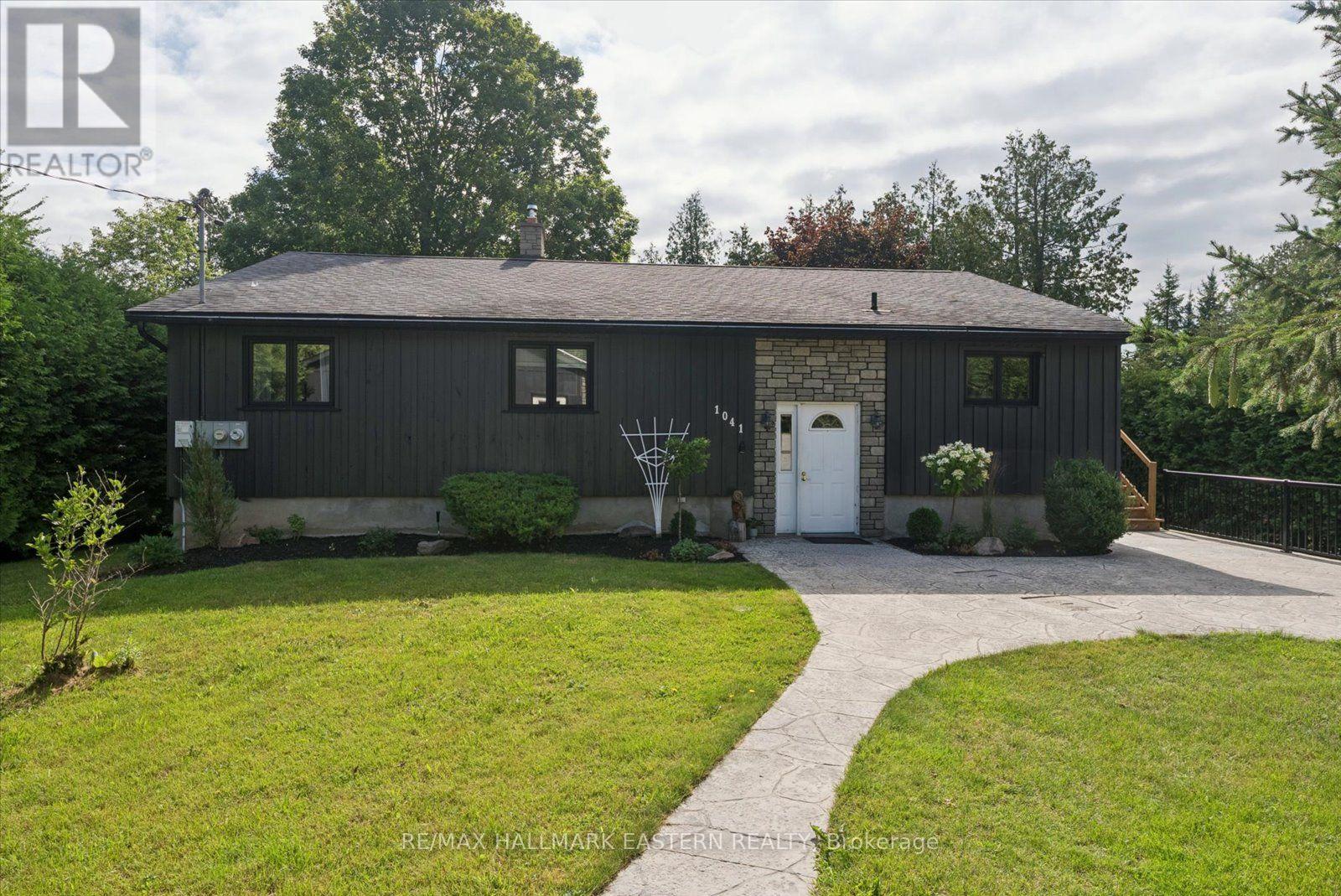 1041 Primrose Lane, Selwyn, Ontario  K9J 6X5 - Photo 2 - X13625062