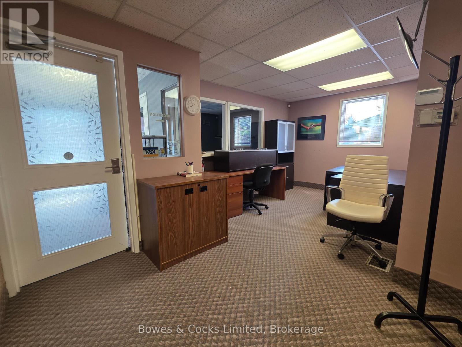 Main Floor - 315 Reid Street, Peterborough (Town Ward 3), Ontario  K9J 3R2 - Photo 2 - X13625158