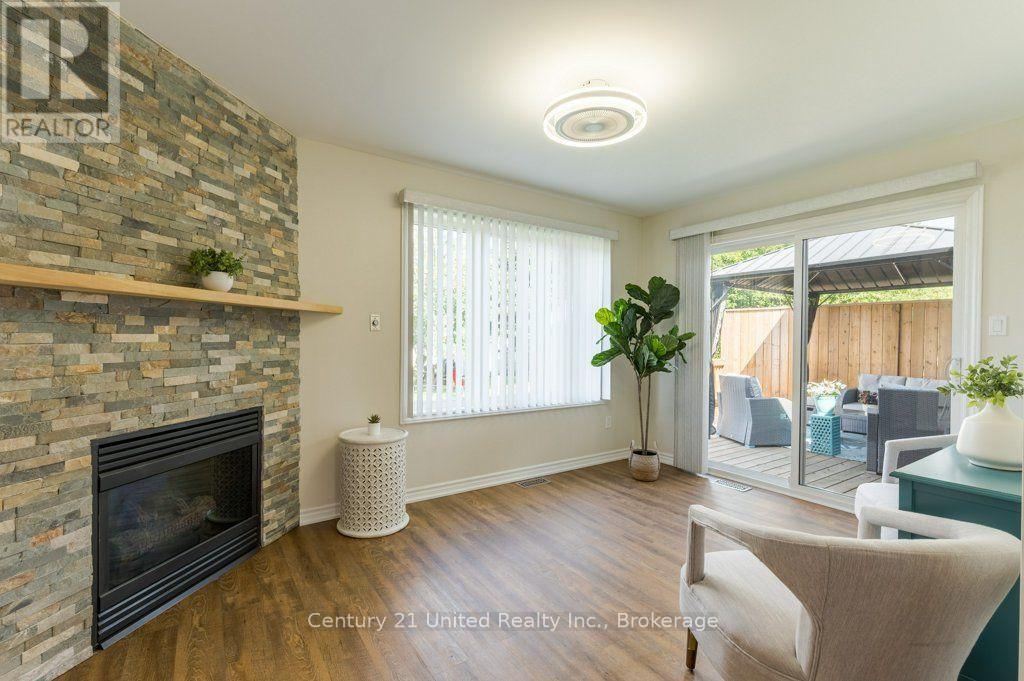 11 Algonquin Trail, Clarington (Bowmanville), Ontario  L1B 1A1 - Photo 17 - E13625768