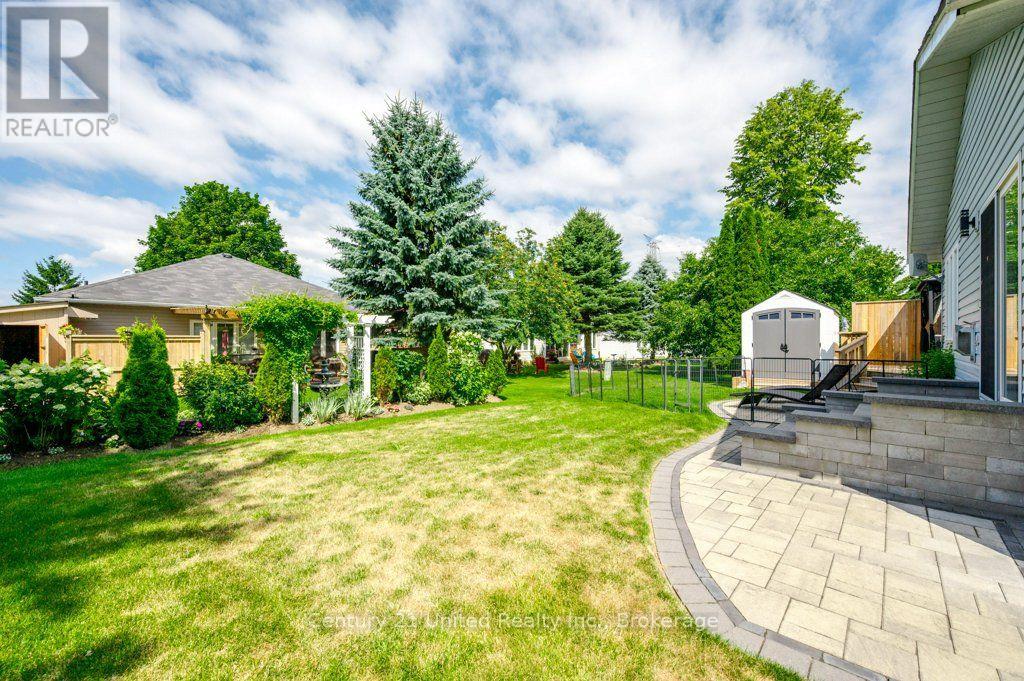11 Algonquin Trail, Clarington (Bowmanville), Ontario  L1B 1A1 - Photo 31 - E13625768